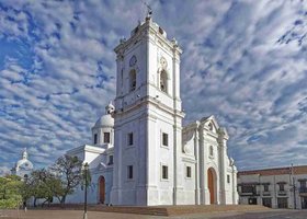 Day 9: Cartagena / Santa Marta (time road 1h)