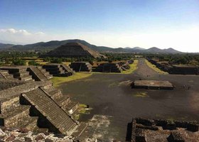 Day 3: Mexico City / Basilica de Guadalupe / Teotihuacan