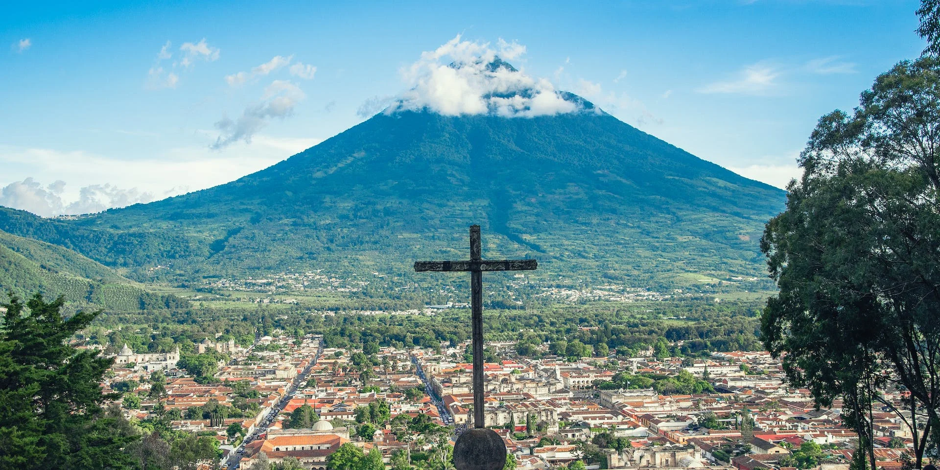 Between Jungle and Pyramids : Mexico / Guatemala