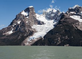 Jour 5: Puerto Natales / Glaciers Balmaceda et Serrano / Puerto Natales