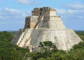 Day 4: Merida / Uxmal / Campeche