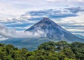 Day 4: Tortuguero / La Fortuna / Volcano Arenal